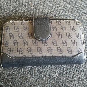 Dooney &Bourke Black Wallet